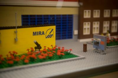 Onze volkssterrenwacht in Lego